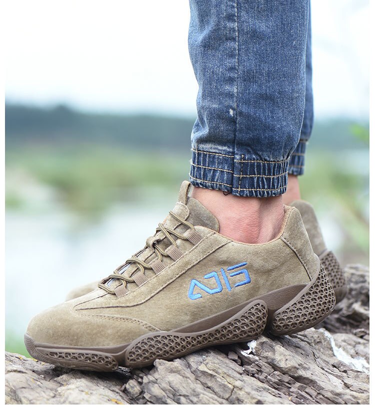 Invincible T900 Sneakers