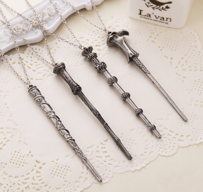 Wand Collier