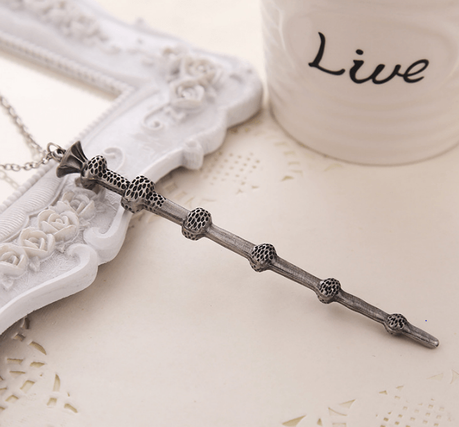 Wand Collier
