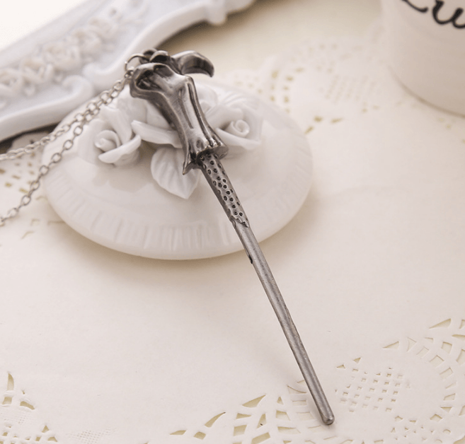 Wand Collier