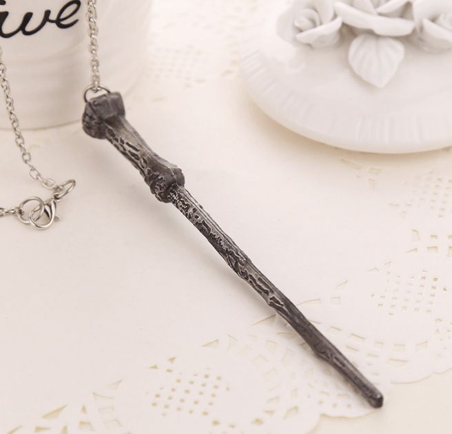 Wand Collier