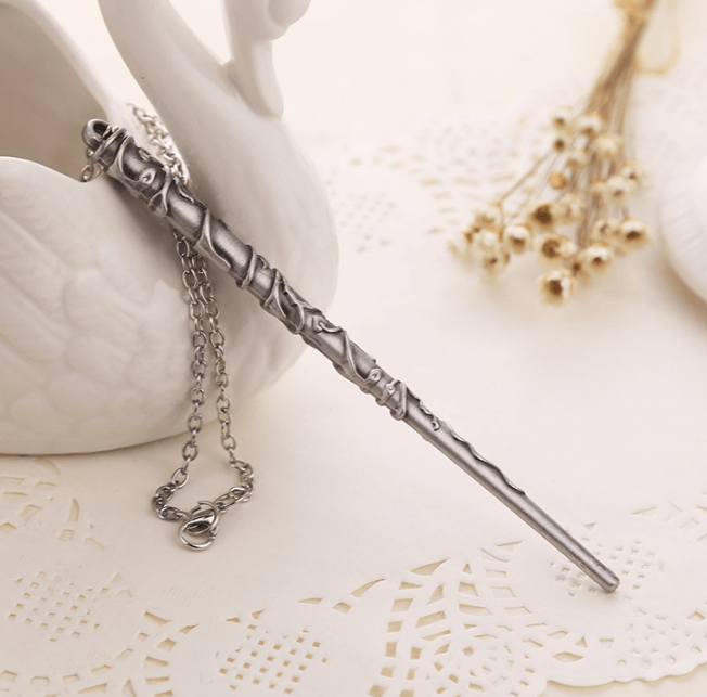 Wand Collier