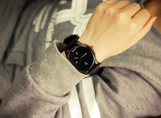 Montre Black & White