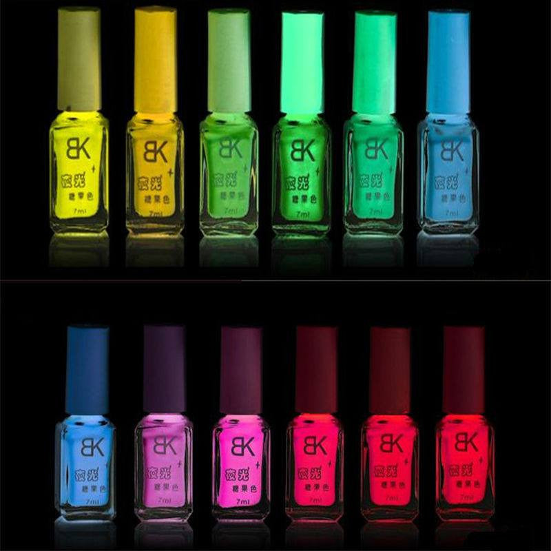 Fluo Nail Polish