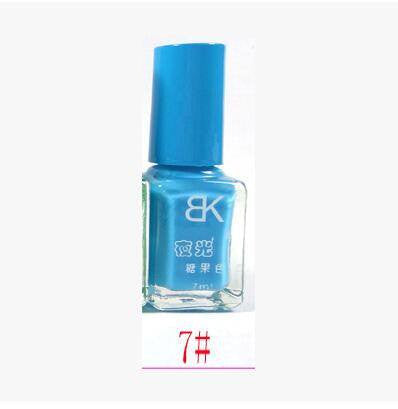 Fluo Nail Polish