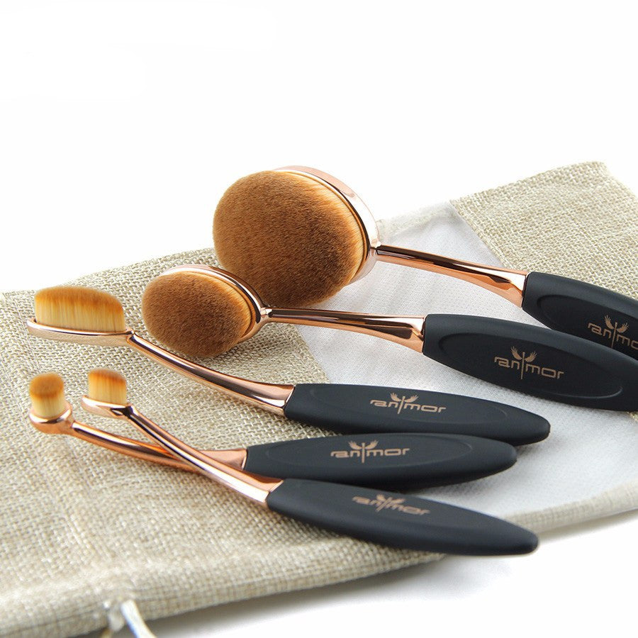 Oval Makeup Brush